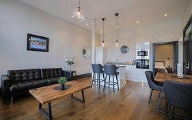Campbell Street Apartments
